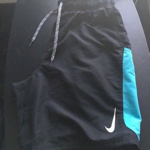 Men’s Nike Swim Trunks — LARGE /BLACK